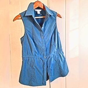 Athleta Teal Sleeveless Button Down Top w Drawstring Size XS Very Good Condition